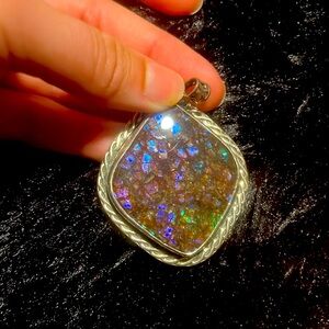 Ammolite pendant